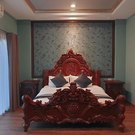 Hotel Chunlee Grand Korat à Nakhon Ratchasima Extérieur photo