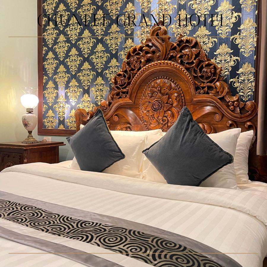 Hotel Chunlee Grand Korat à Nakhon Ratchasima Extérieur photo