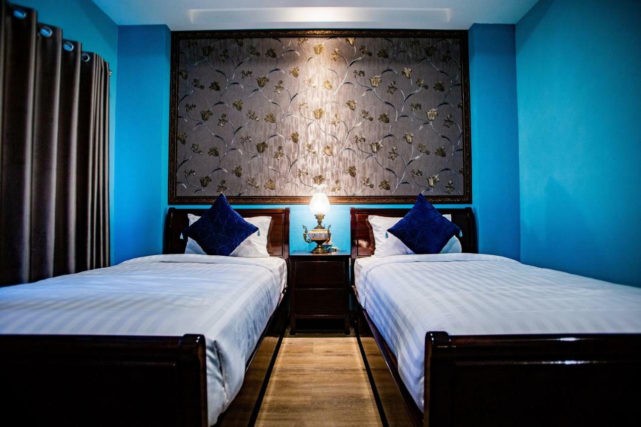 Hotel Chunlee Grand Korat à Nakhon Ratchasima Extérieur photo