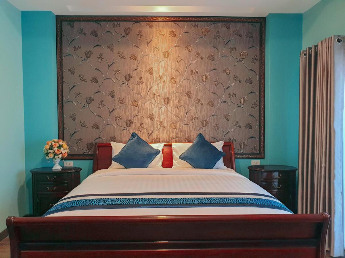 Hotel Chunlee Grand Korat à Nakhon Ratchasima Extérieur photo